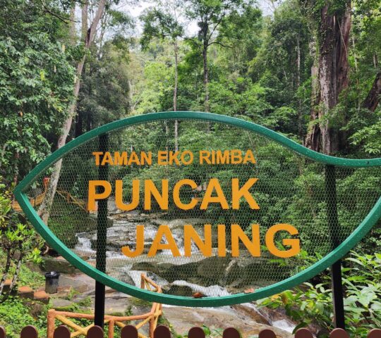 Puncak Janing Waterfall