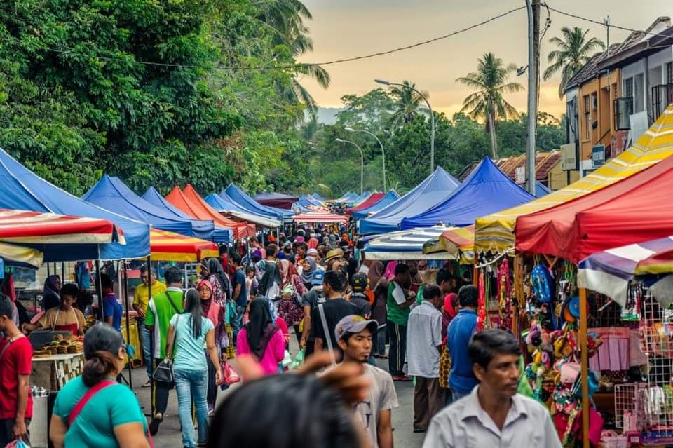 Exploring the Vibrant Pasar of Langkawi